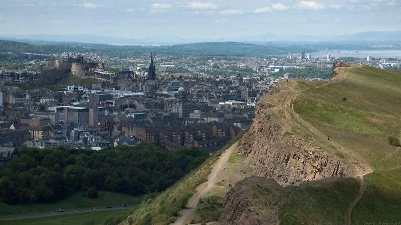 Edinburgh Central Drumdryan Ground Floor Aparthotel 호텔